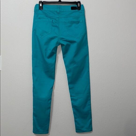 American Style Iris Skinny Jeans - Picture 3 of 3